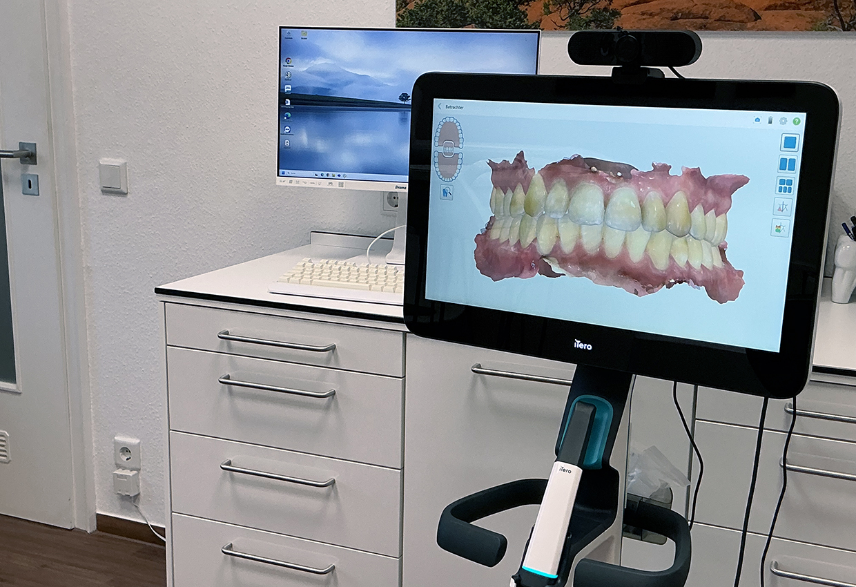 Intraoralscanner in der Zahnarztpraxis Dr. Miriam Maiß